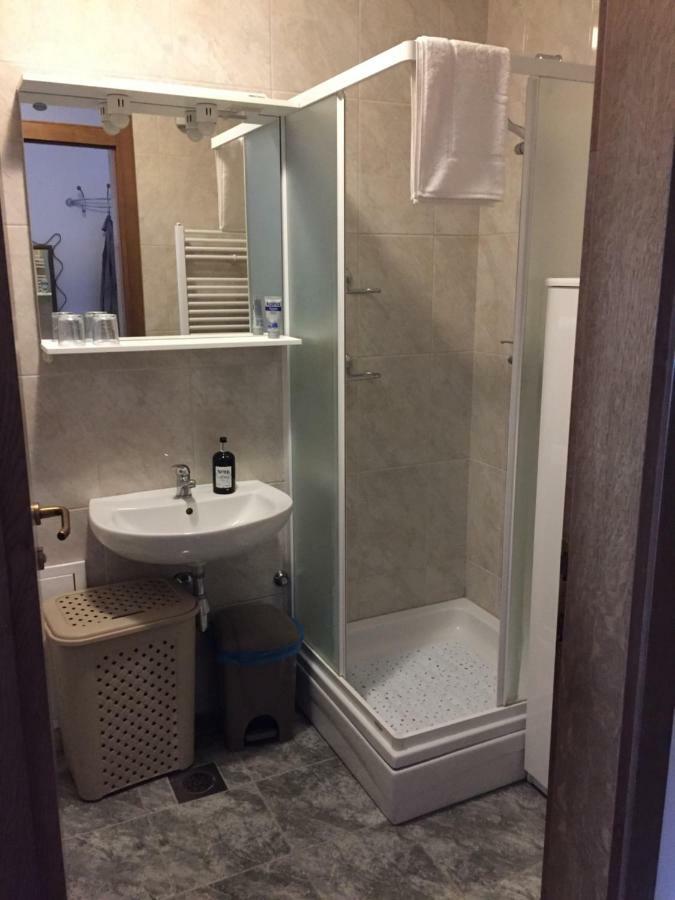 Studio Apartman Lara *** Όσιγιεκ Εξωτερικό φωτογραφία
