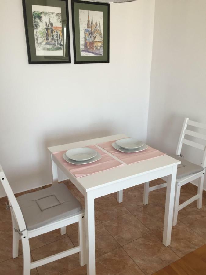 Studio Apartman Lara *** Όσιγιεκ Εξωτερικό φωτογραφία