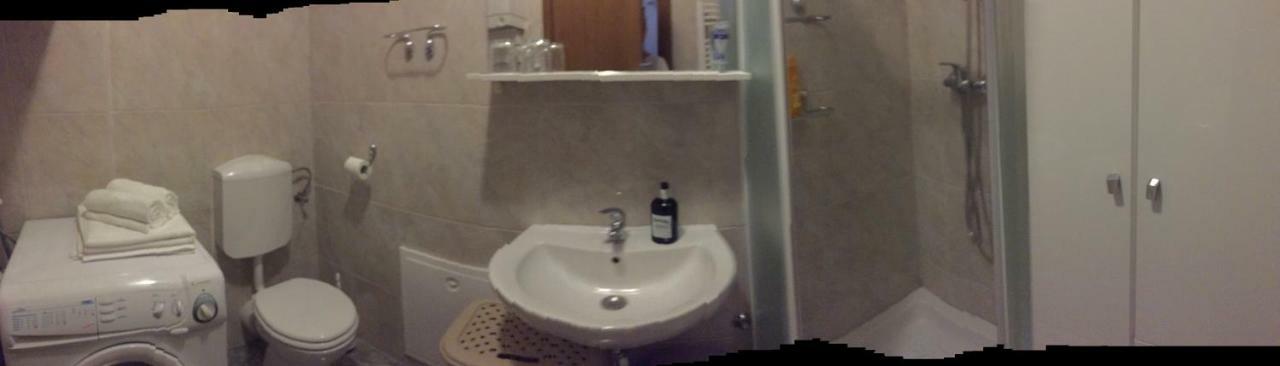 Studio Apartman Lara *** Όσιγιεκ Εξωτερικό φωτογραφία